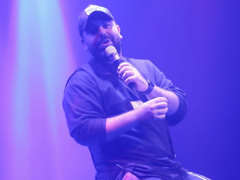 میلاد صالح پور دینامیت شو کیش