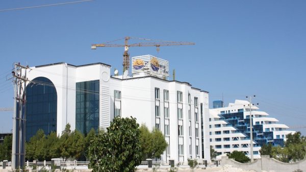 نمای بیرونی هتل سان رایز
