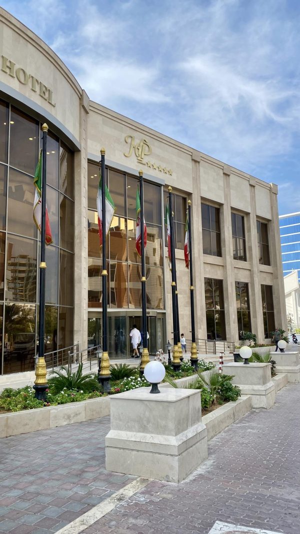 هتل پانوراما پلاس کیش نمای بیرونی
