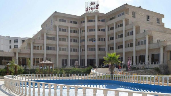 هتل گامبرون کیش نمای بیرونی 2