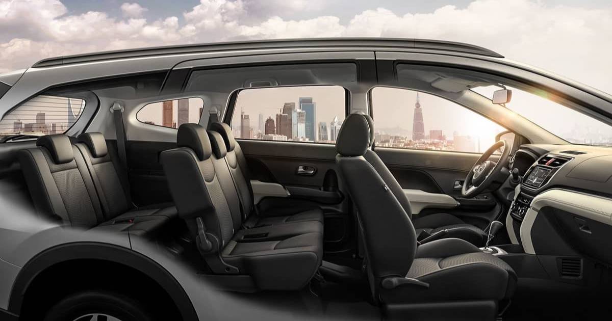 اجاره تویوتا راش 7 نفره در کیش